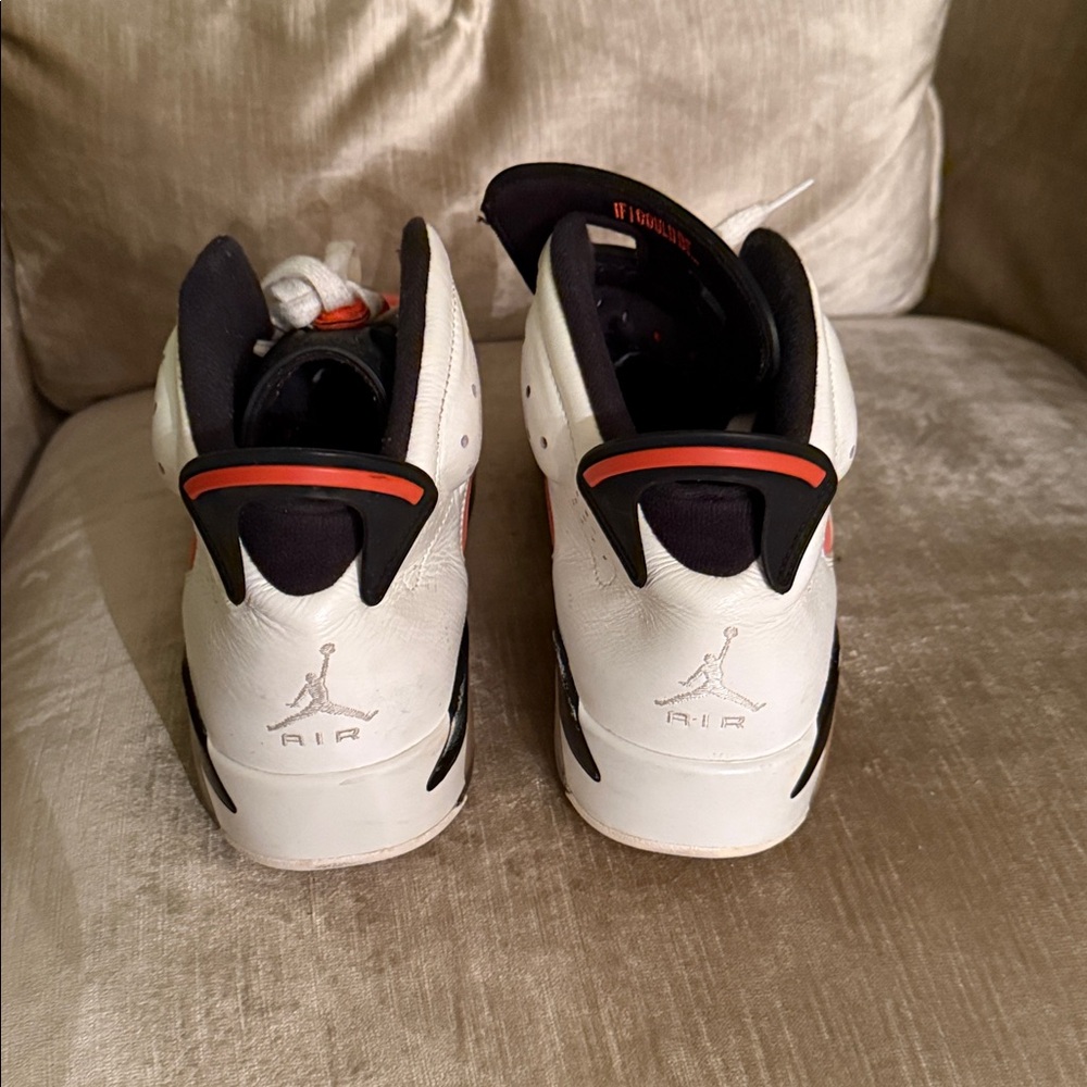 Air Jordan 6 Retro "Gatorade Like Mike White - Picture 3 of 10